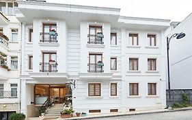 Albinas Hotel Old City